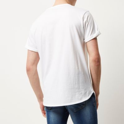 White curved hem t-shirt